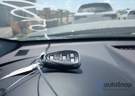 2018 Chevrolet Malibu Lt from USA, damaged, VIN 1G1ZD5ST4JF169851